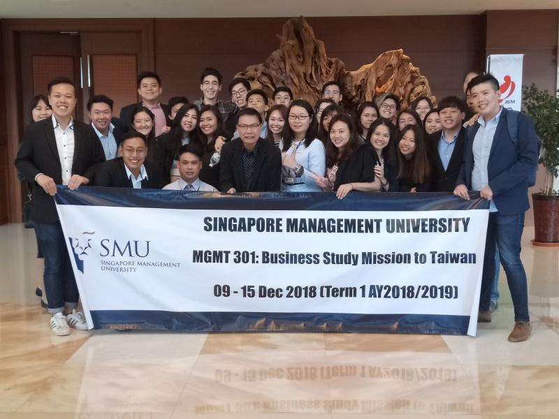 Welcome SINGAPORE MANAGEMENT UNIVERSITY